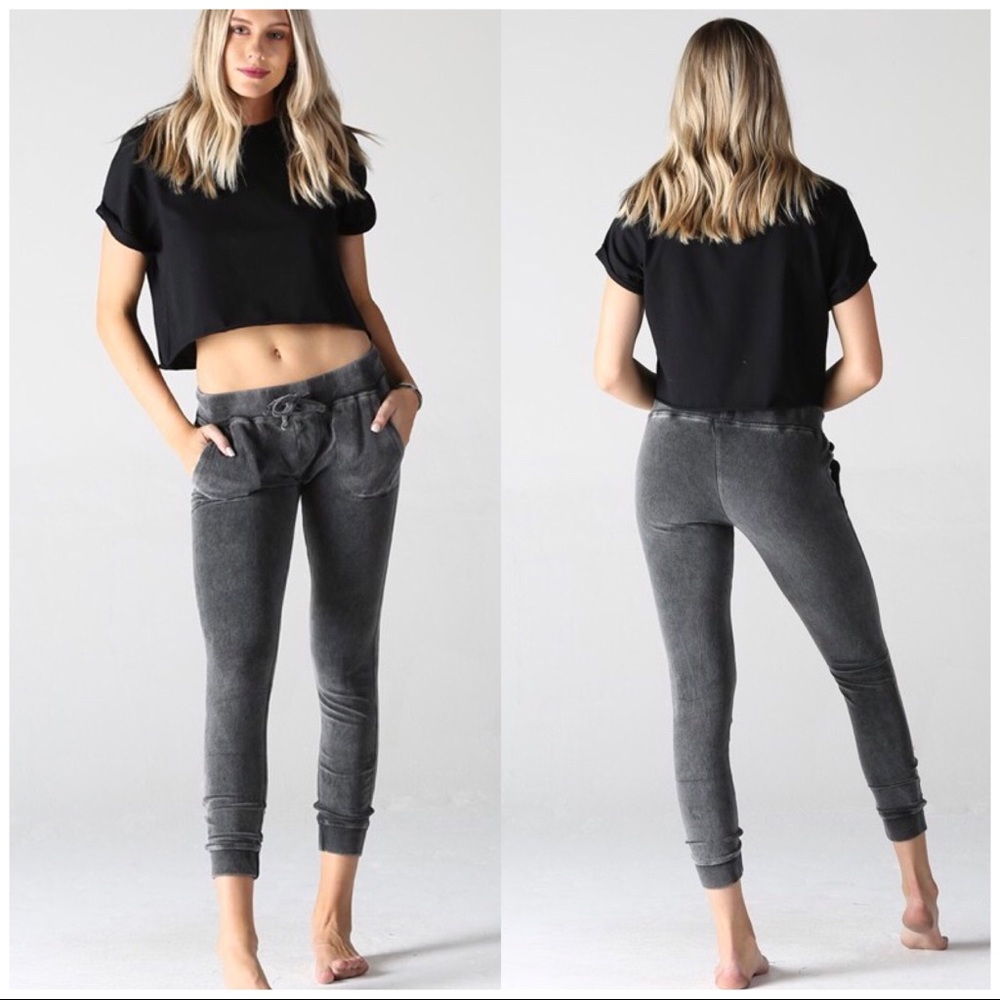 SOLD OUT! MINERAL WASH LOW RISE JOGGERS HIGH QUALITY - Picture 1 of 12